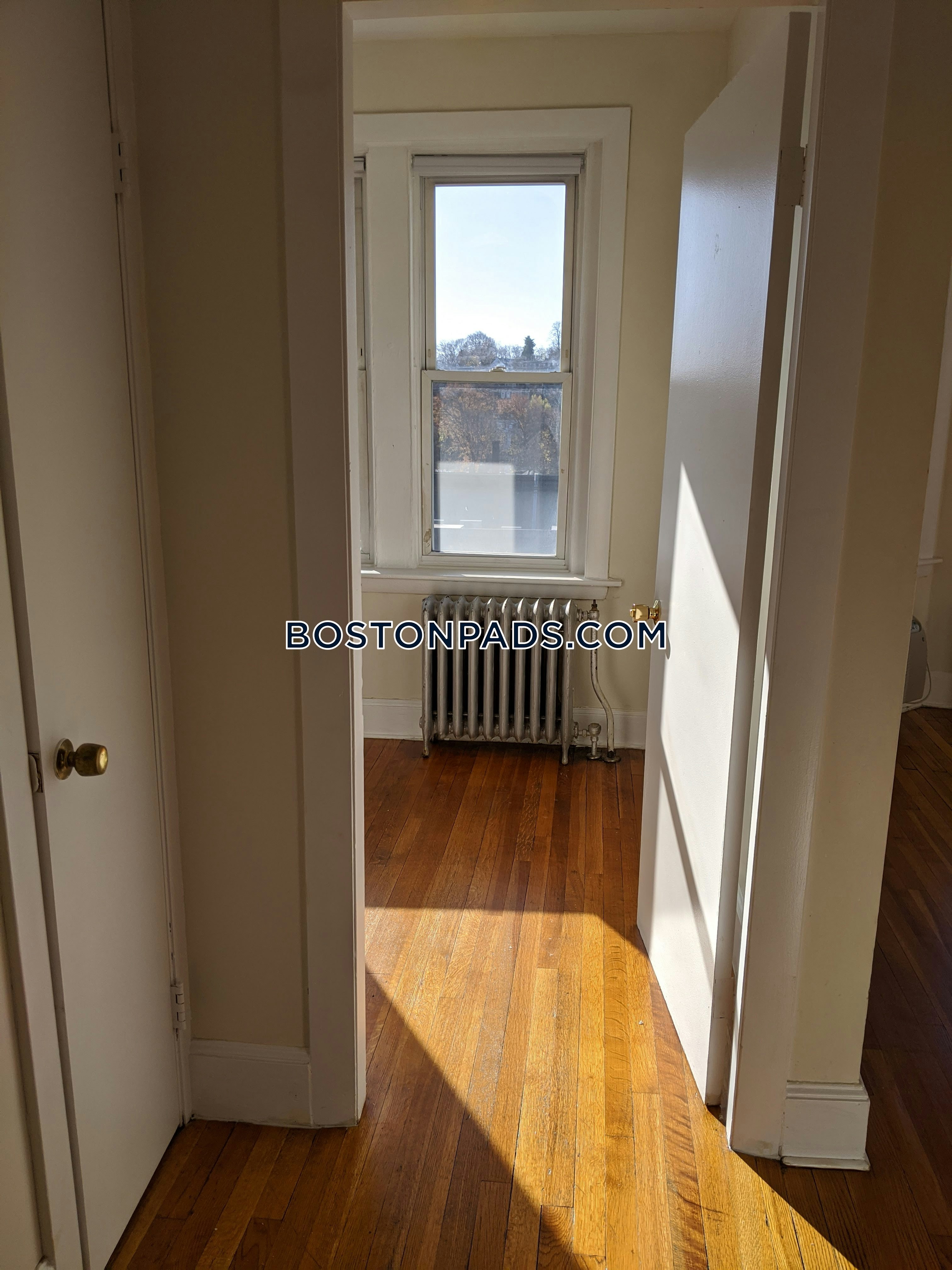 Brookline - $2,975