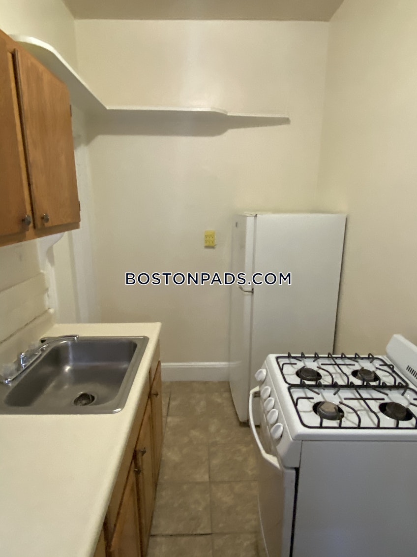 Boston - $2,250 /month