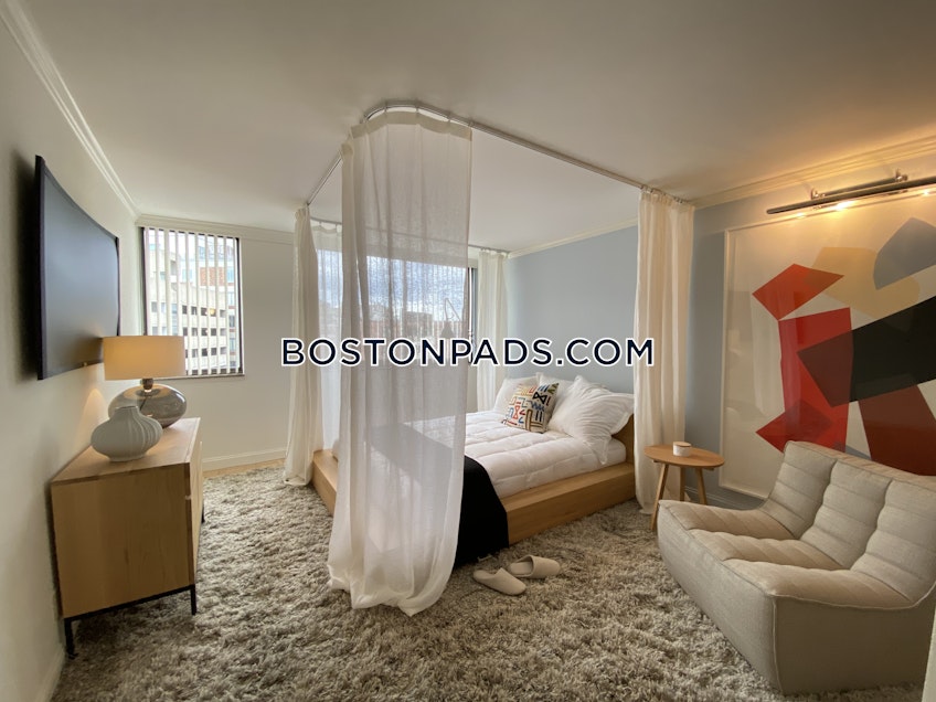 Boston - $3,025 /month