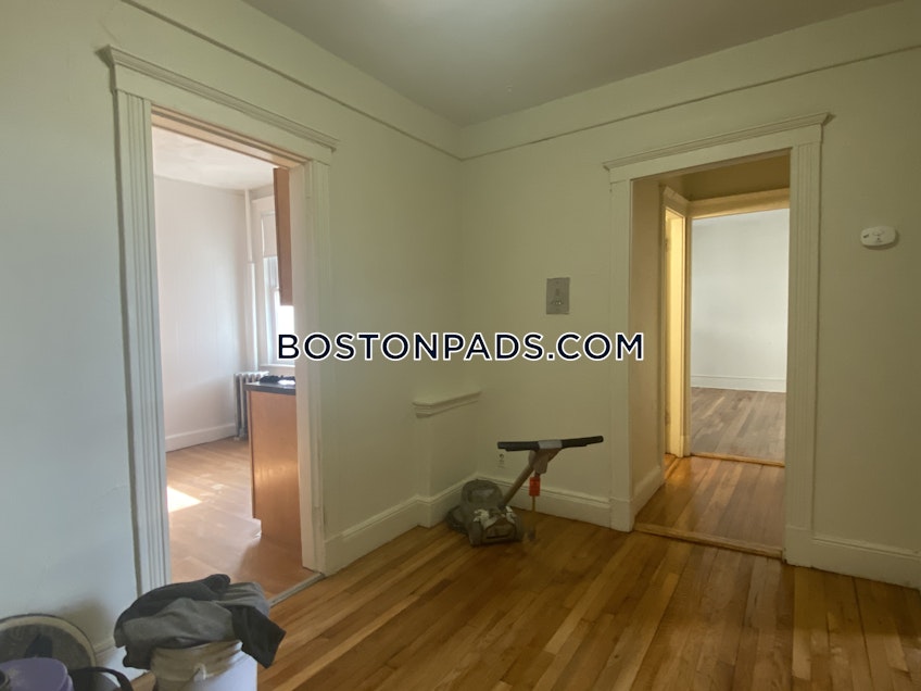 Boston - $2,050 /month