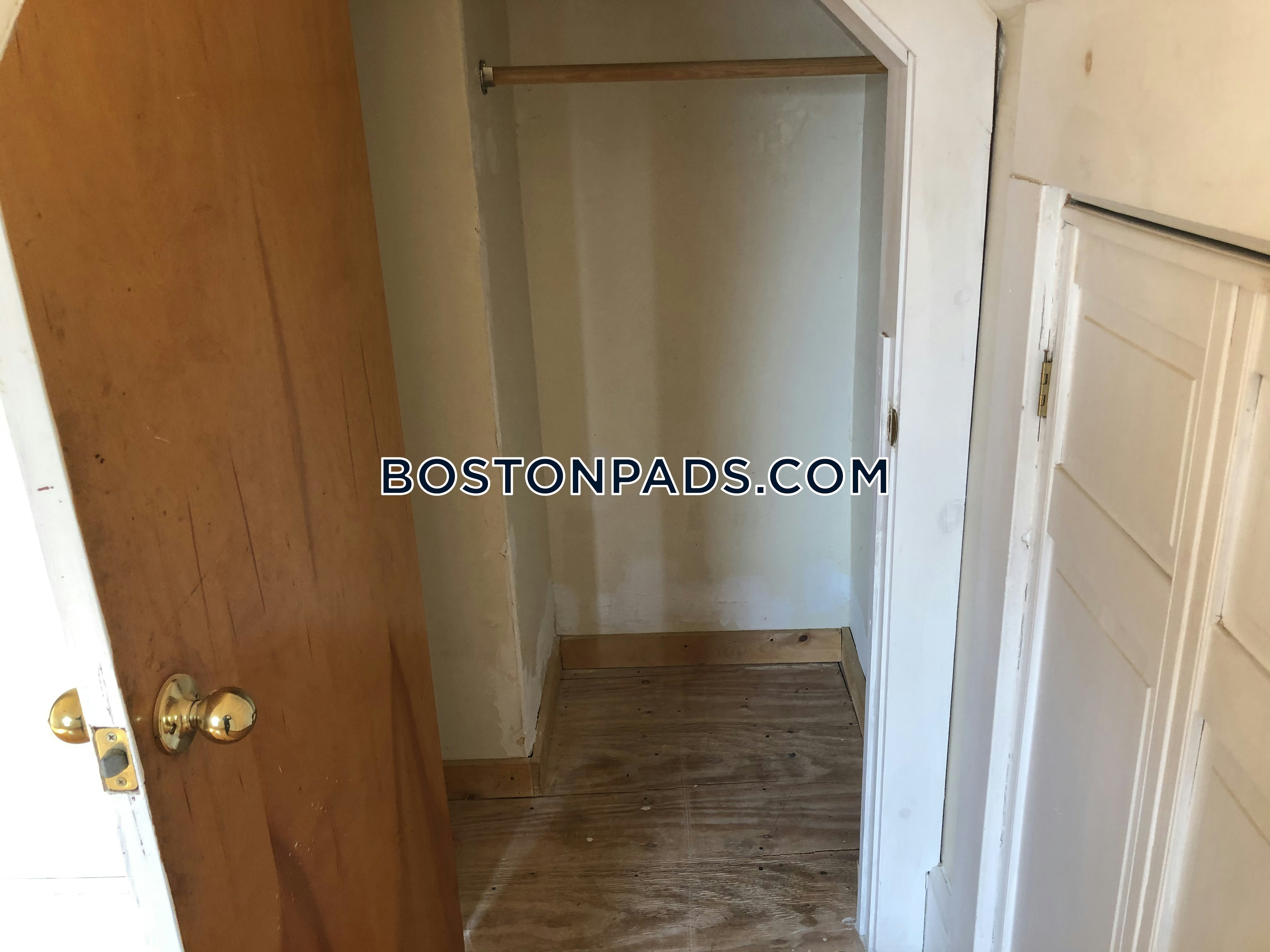 Somerville - $2,600