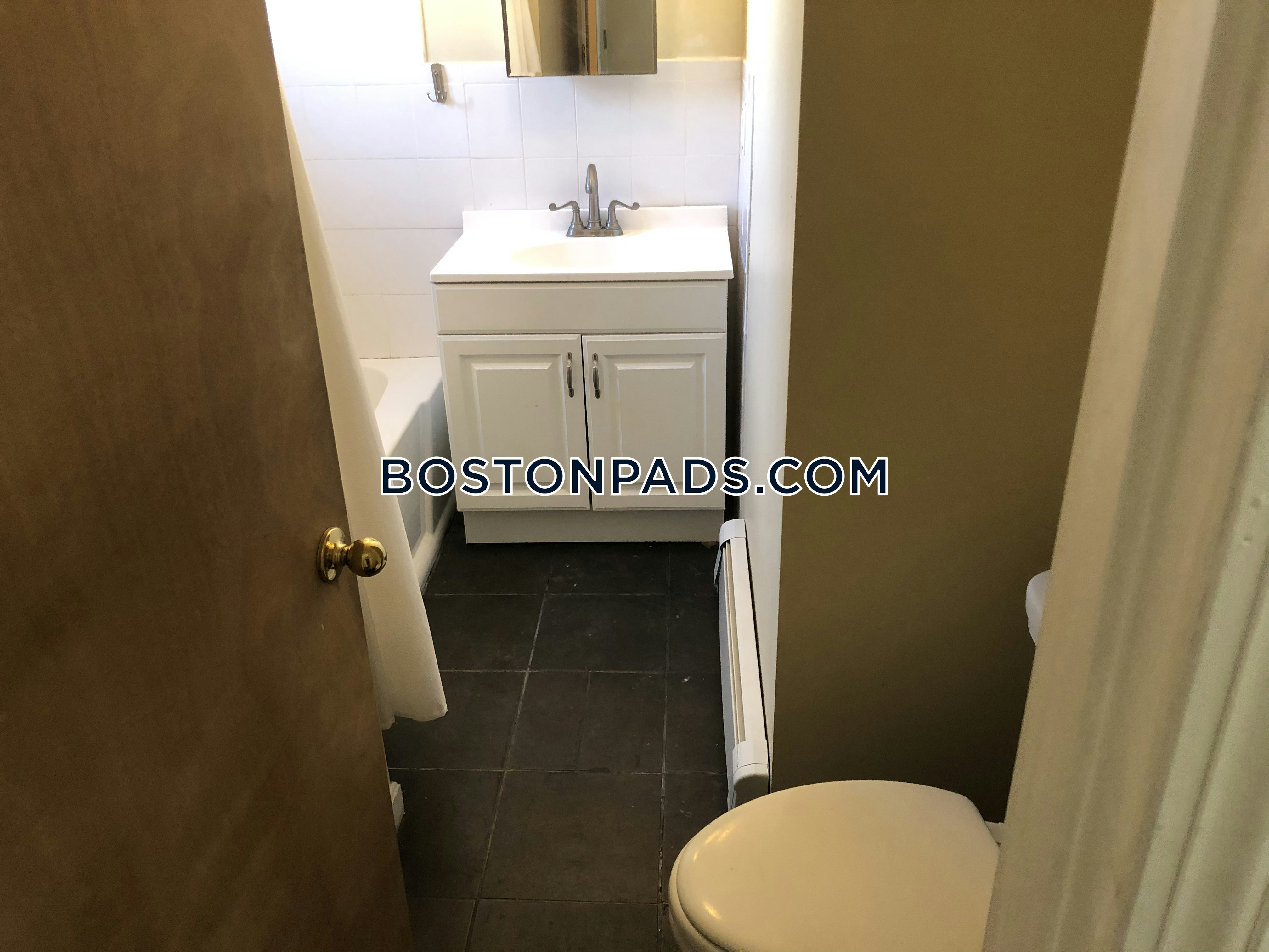 Somerville - $2,600