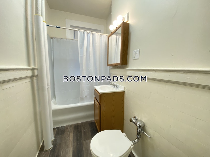 Boston - $1,785 /month