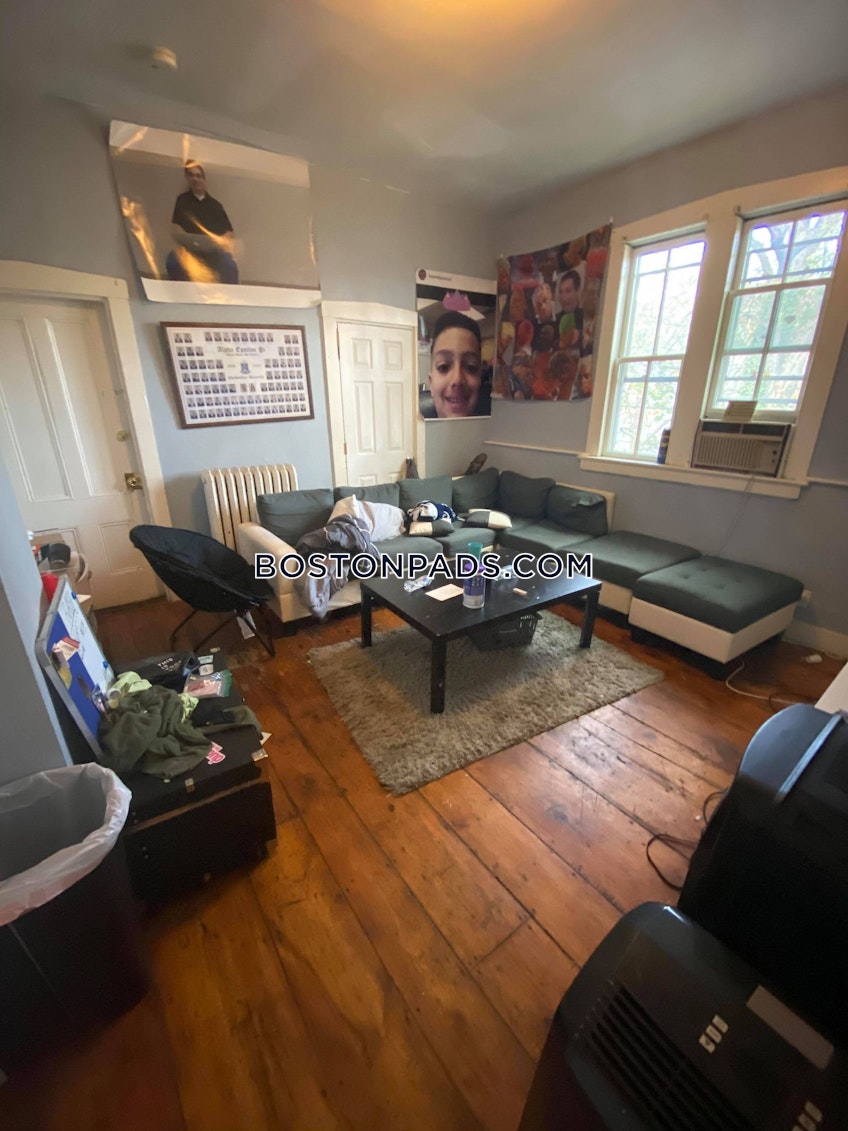 Boston - $6,700 /month