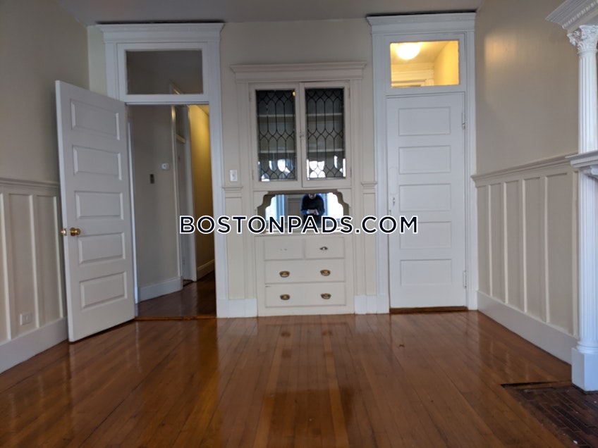 Brookline - $2,150 /month