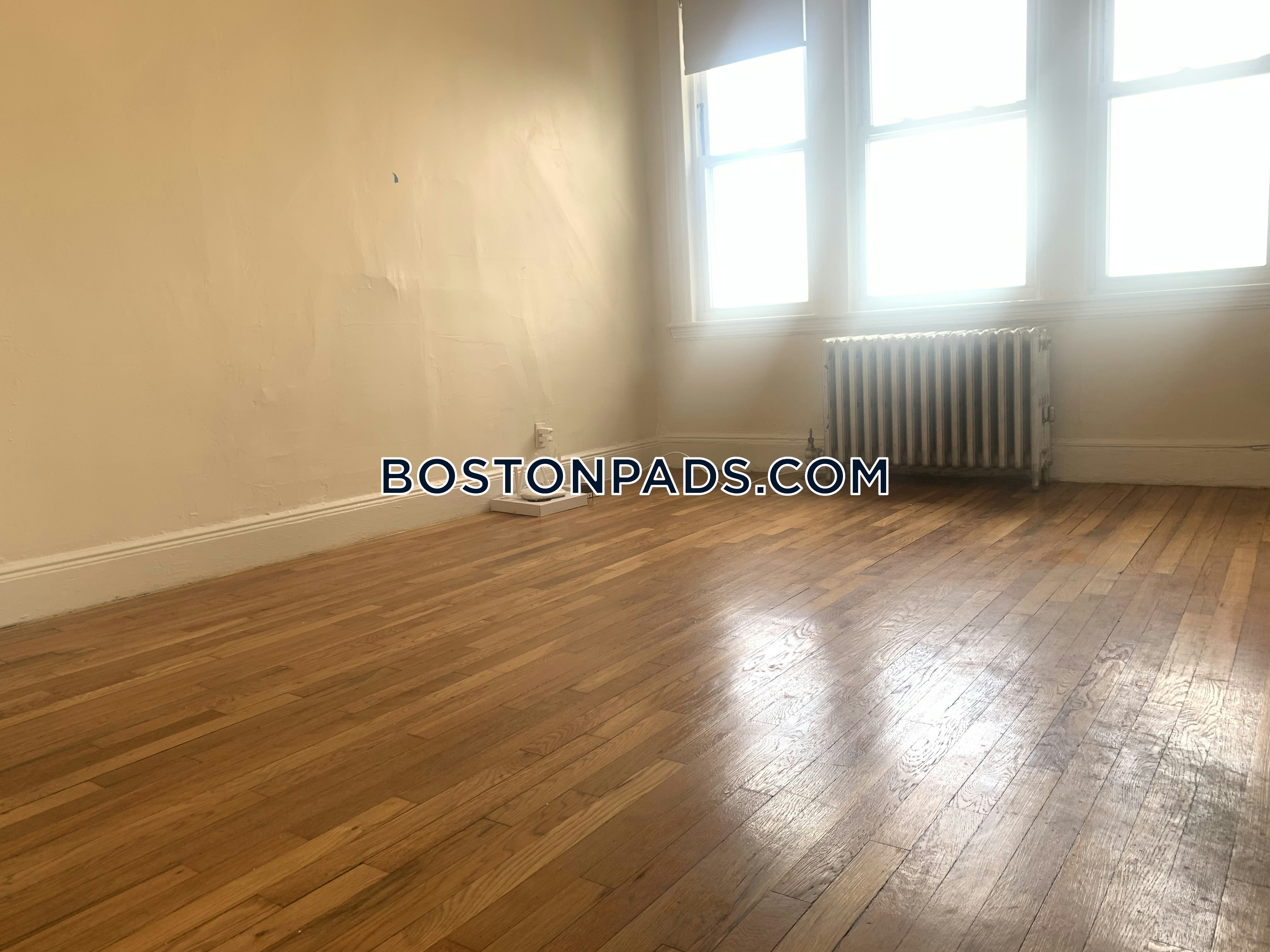 Boston - $1,925