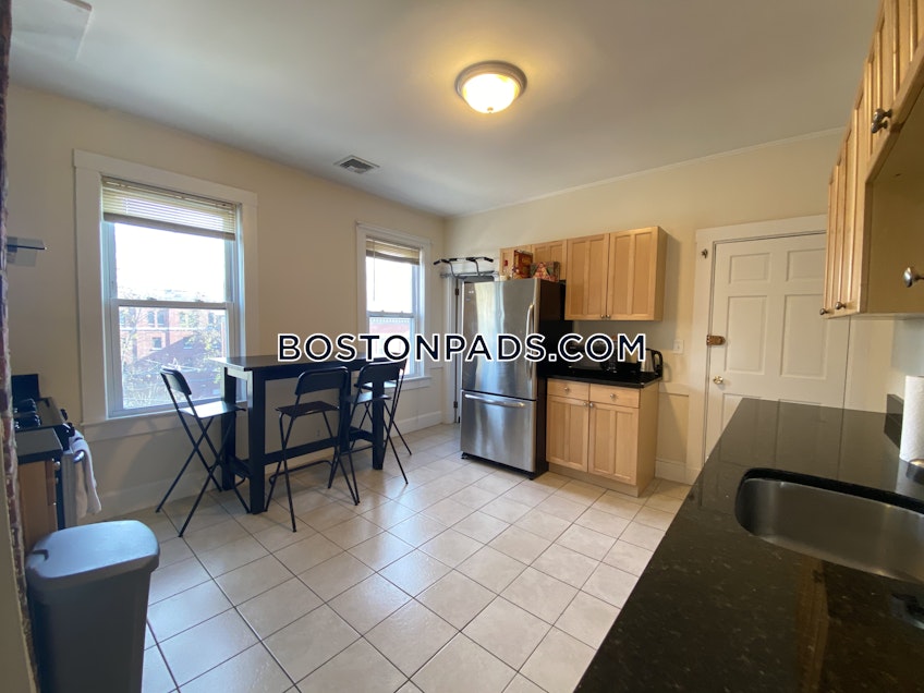 Boston - $4,500 /month