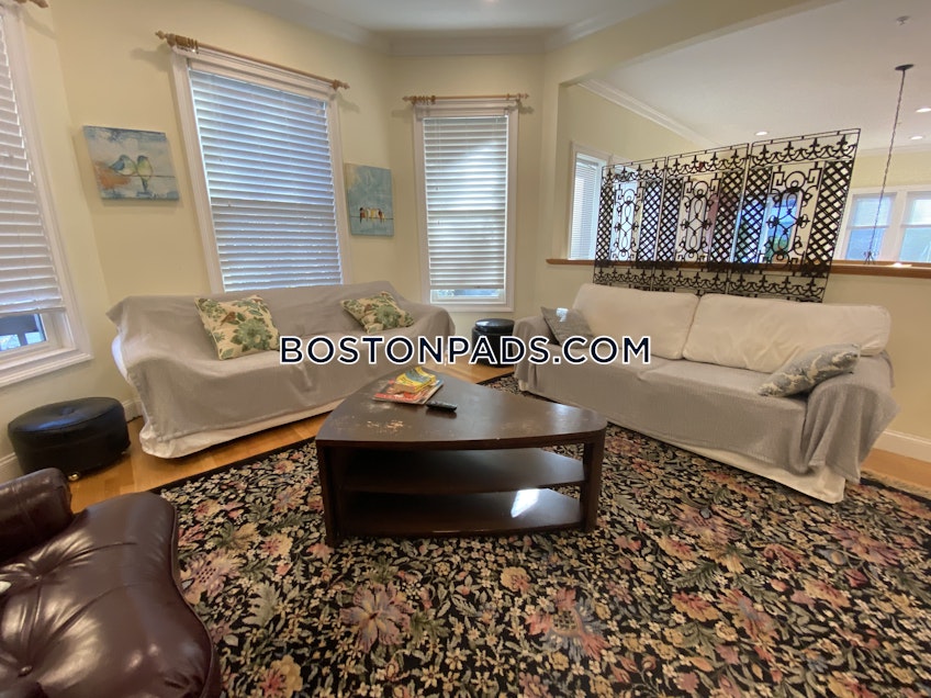 Boston - $5,000 /month