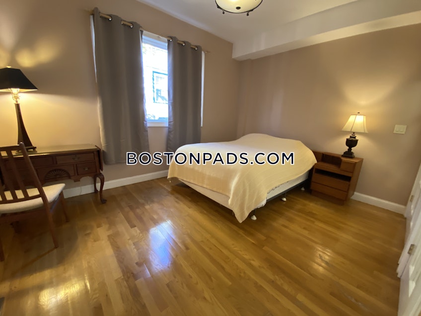 Boston - $5,000 /month