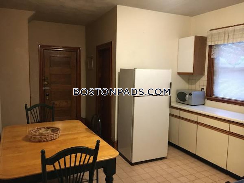 Boston - $3,600 /month