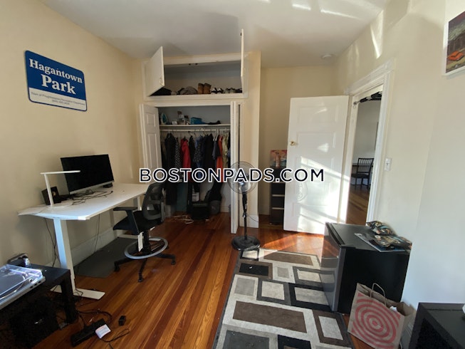 Boston - $6,000 /mo