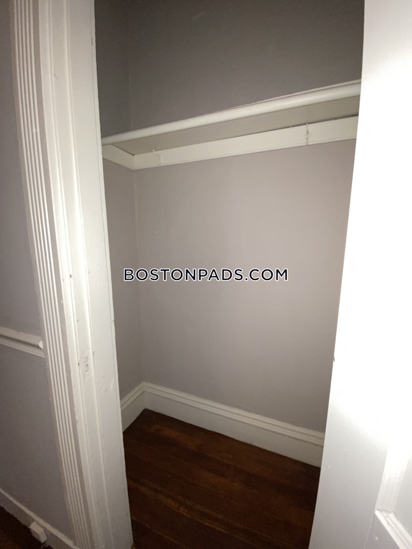 Boston - $2,250 /month