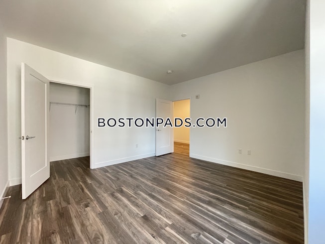 Watertown - $4,414 /mo