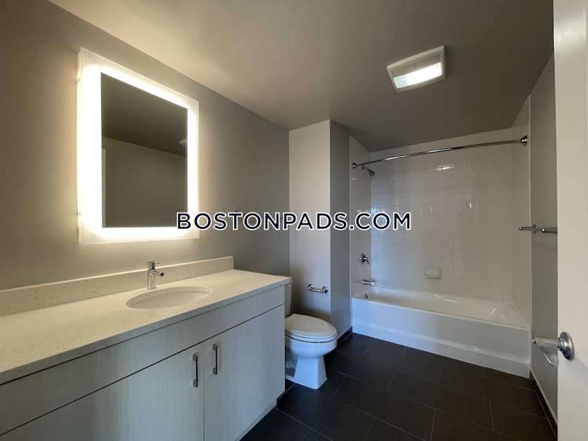 Boston - $4,652 /month