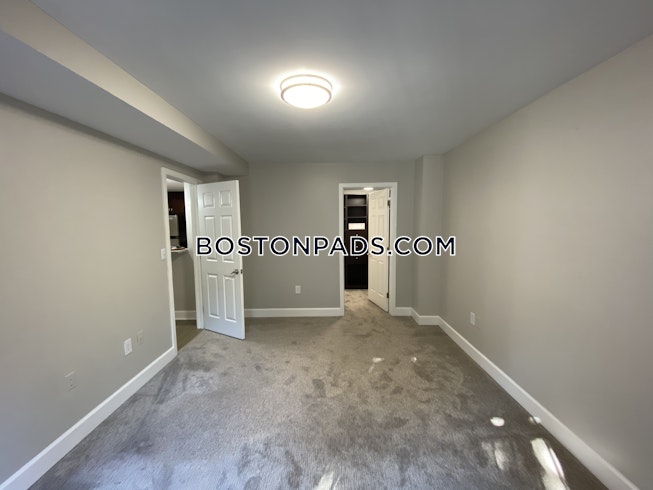 Boston - $5,399 /mo
