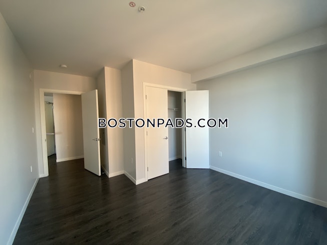 Boston - $3,285 /mo