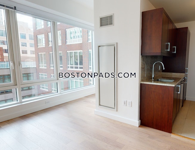 Boston - $3,525 /mo