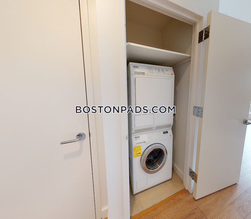 Boston - $3,525 /month