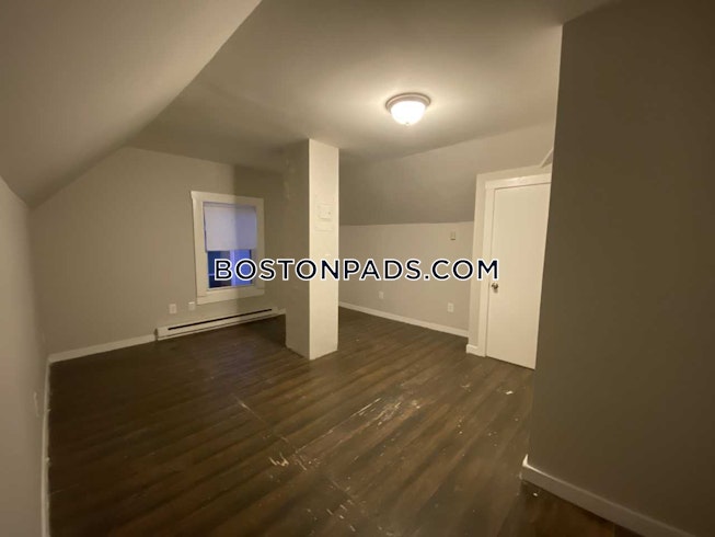 Boston - $2,750 /mo