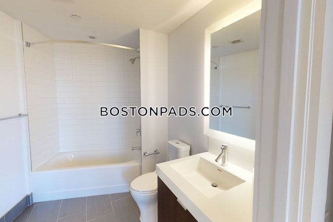 Boston - $3,427 /mo