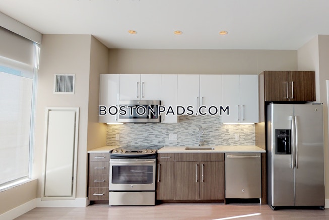 Boston - $3,305 /mo