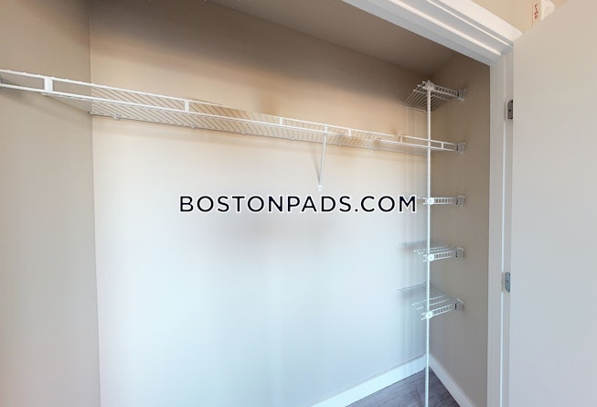 Boston - $5,520 /mo