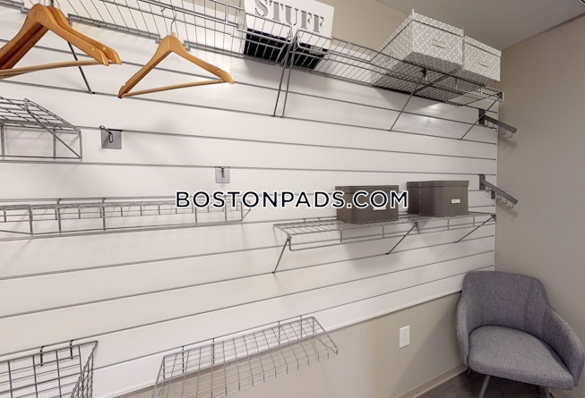 Boston - $4,345 /mo