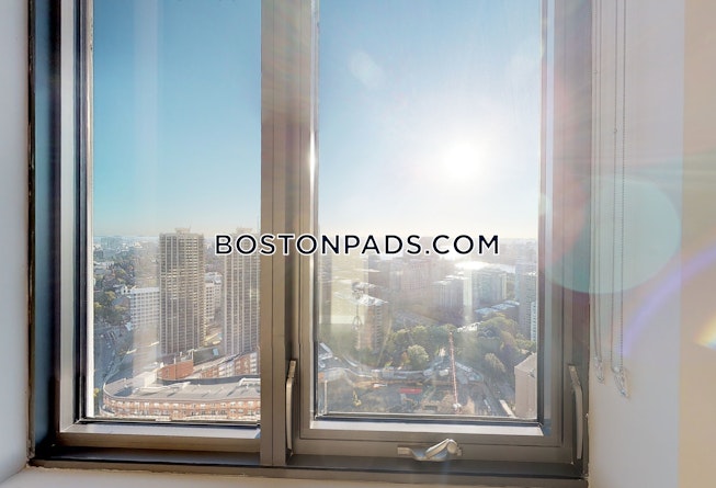 Boston - $4,345 /mo