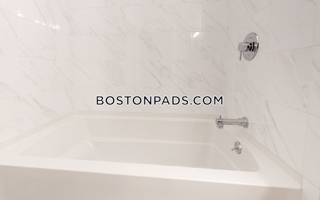 Boston - $5,880 /mo