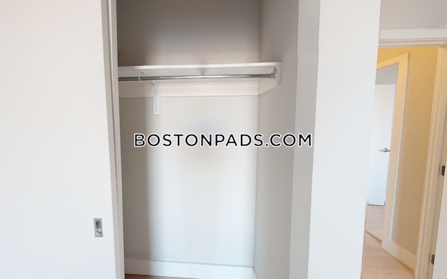 Boston - $5,880 /mo