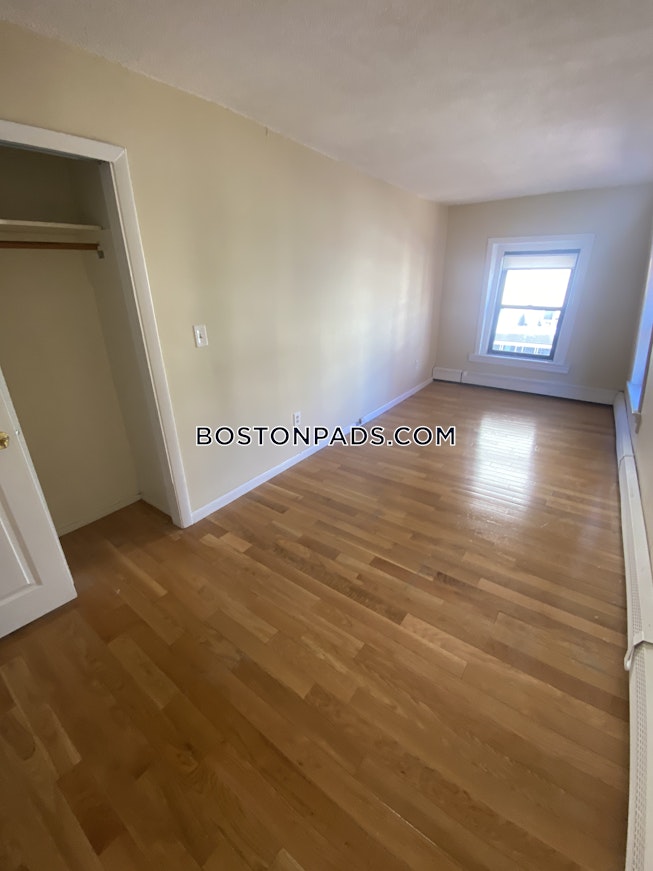 Boston - $3,200 /mo