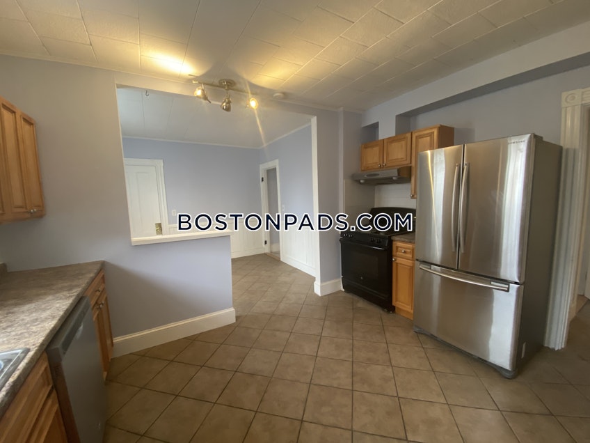 Boston - $3,400 /month