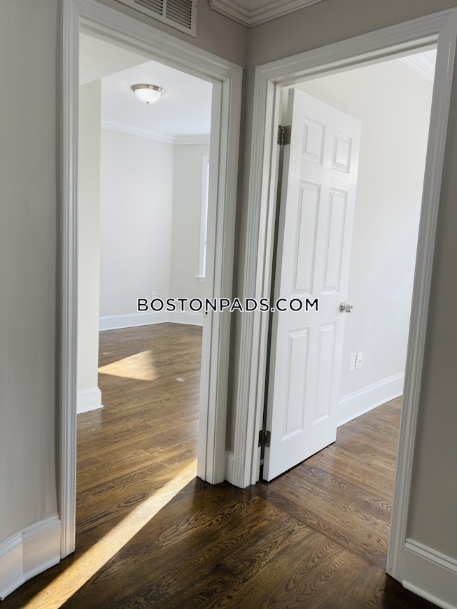 Boston - $3,350 /mo