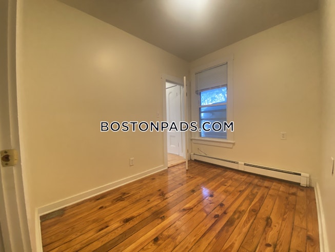 Cambridge - $5,200 /mo