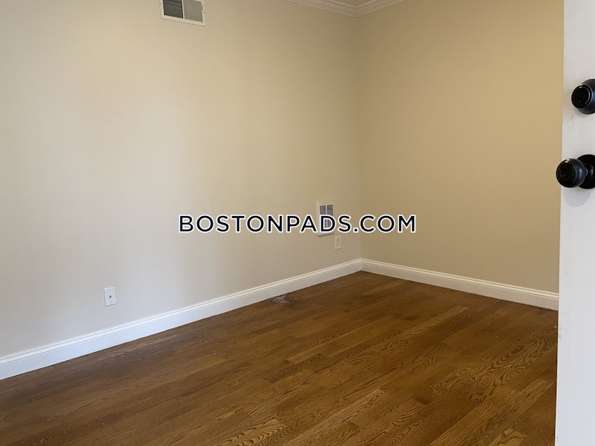 Boston - $3,500 /month