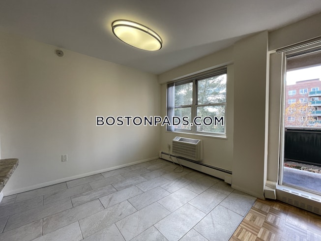 Brookline - $4,550 /mo