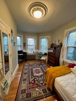 Boston - $3,900 /month