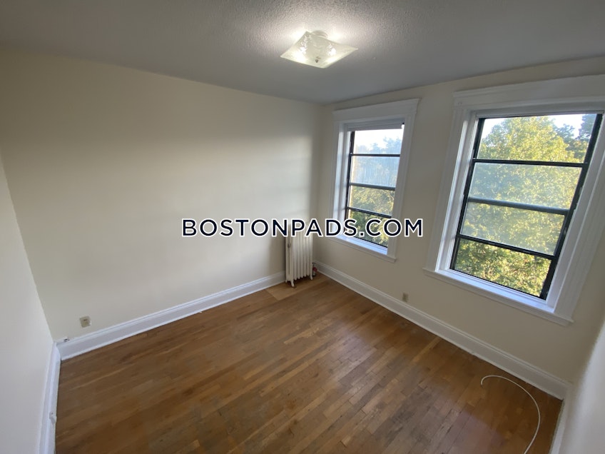 Boston - $2,350 /month