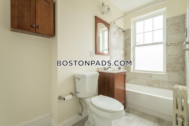 Boston - $2,025 /mo