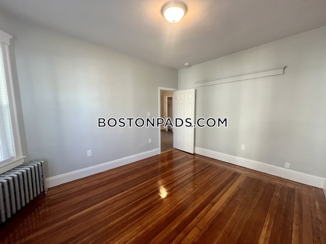 Boston - $2,870 /mo