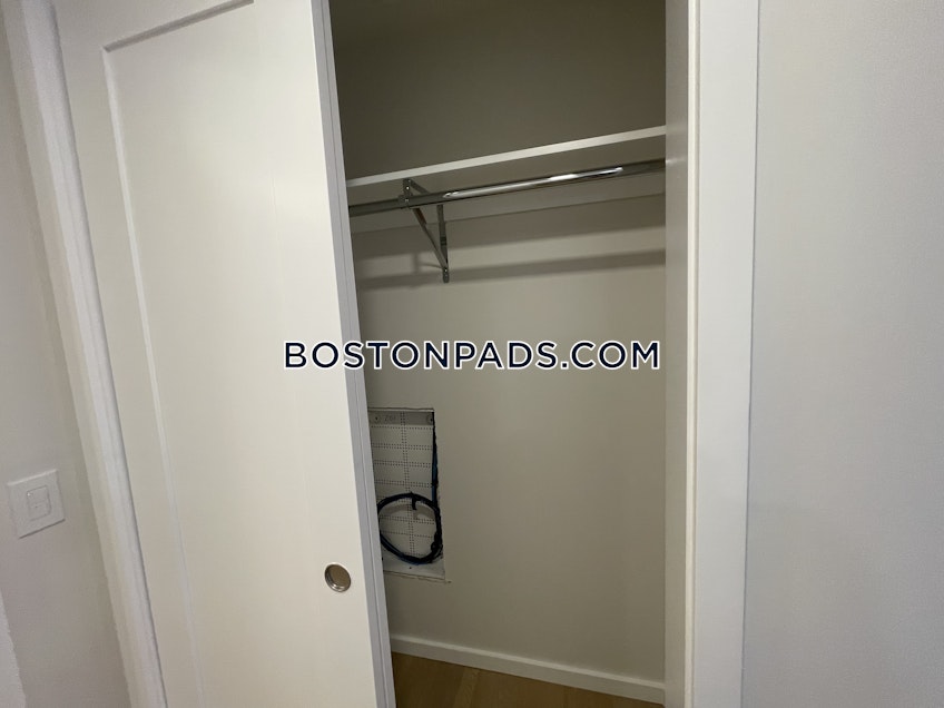 Boston - $4,125 /month