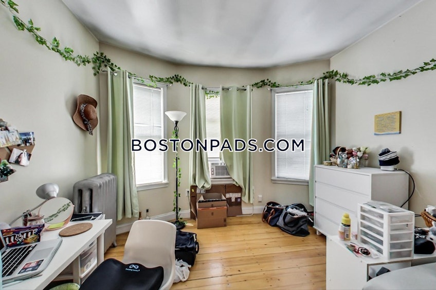 Roxbury Crossing - $6,500 /month