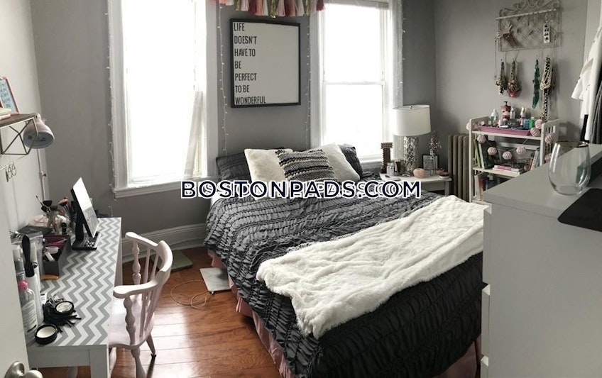 Boston - $7,500 /month