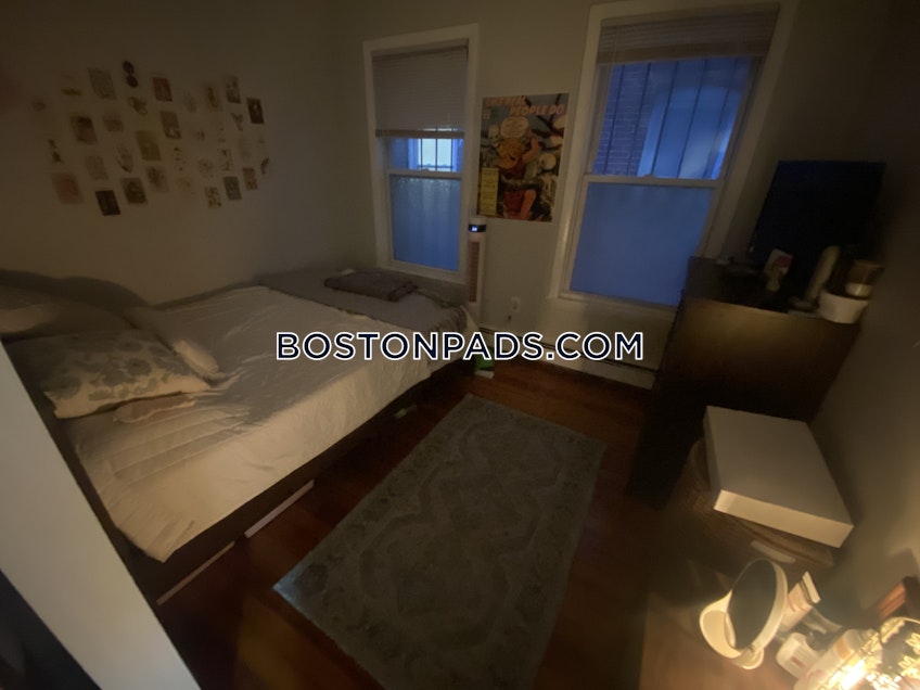 Boston - $4,600 /month