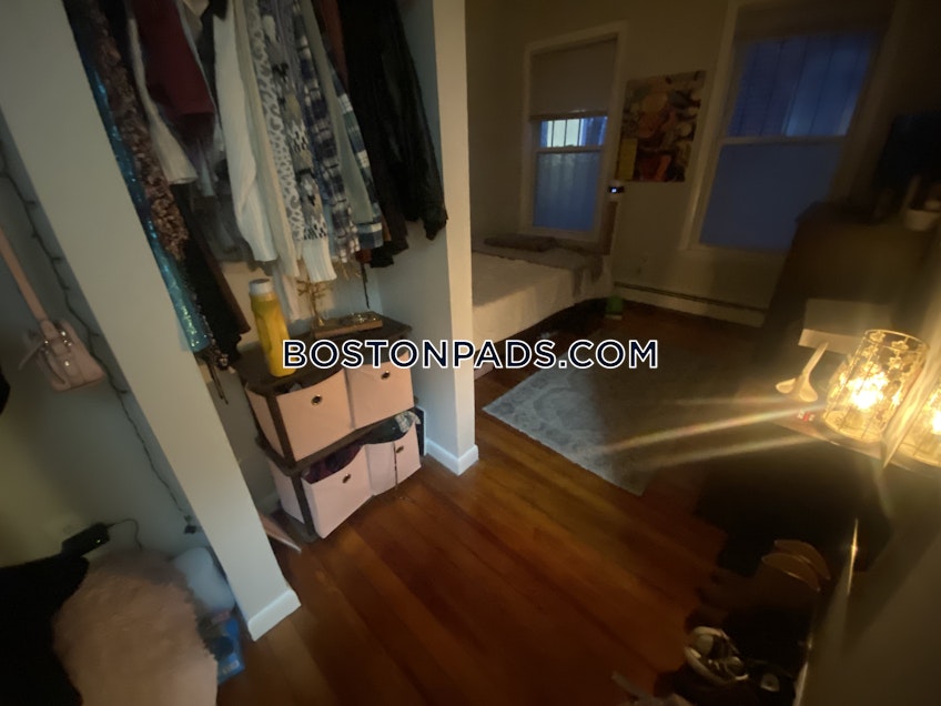 Boston - $4,600 /month