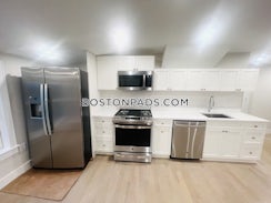 Boston, $5,525/mo