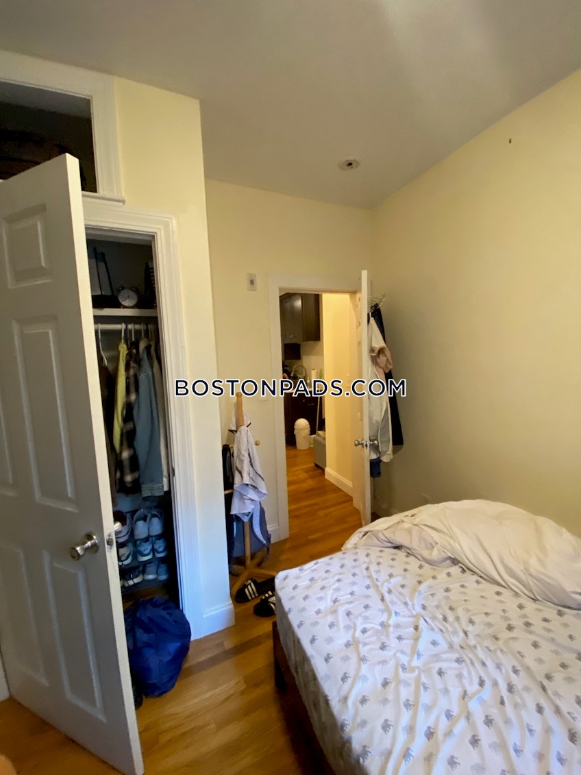 Boston - $3,850 /month