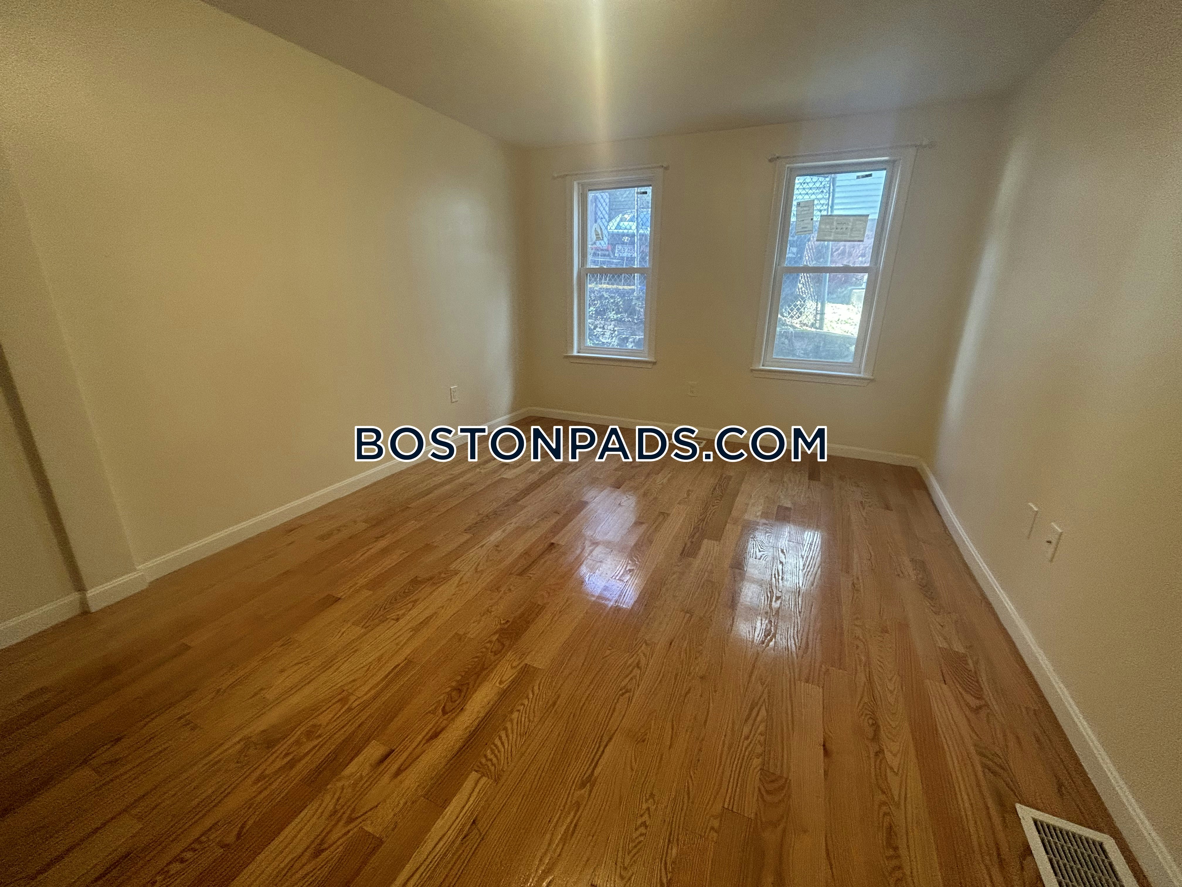 Boston - $2,900