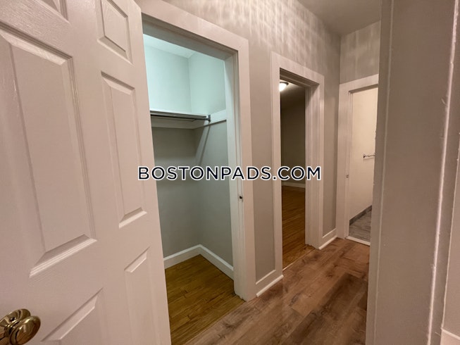 Boston - $6,800 /mo