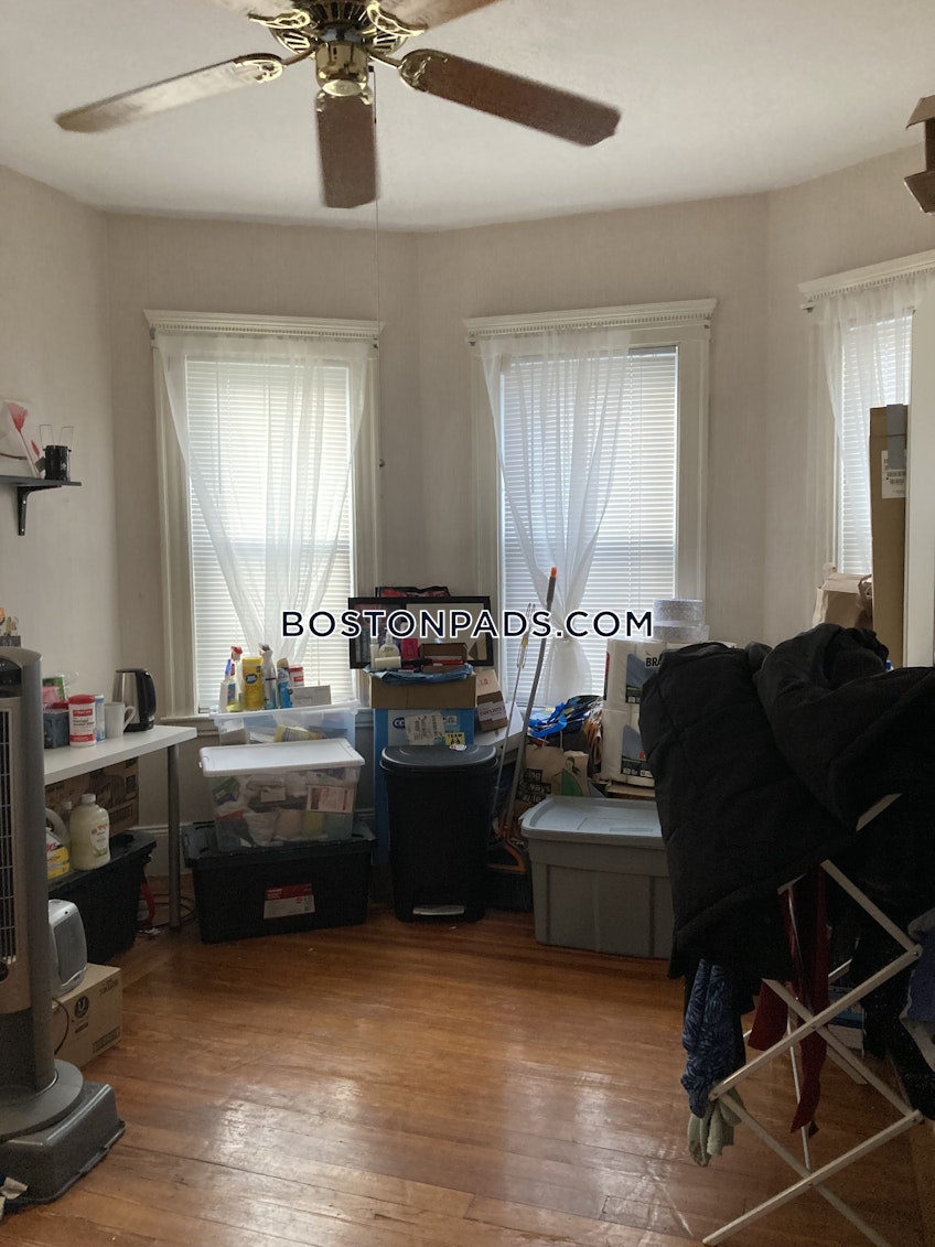 Boston - $3,600 /month